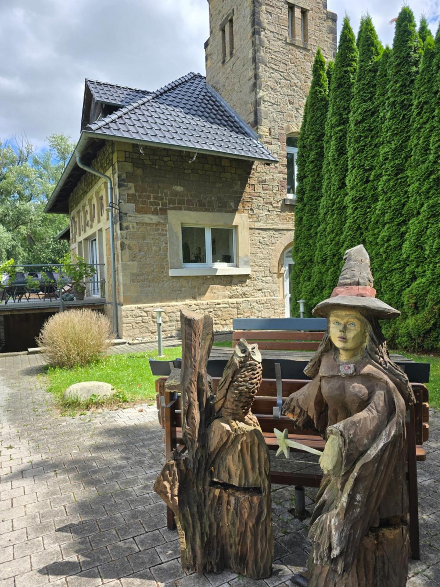 Villa Palais Picard Westfluegel Thale Esterno foto